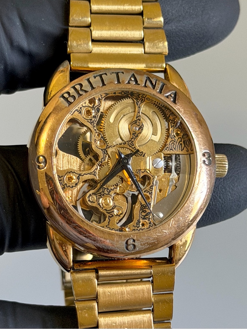 Brittania Skeleton V-121 Mechanical 1990’s Gold-Plated SS Men’s Vintage Watch